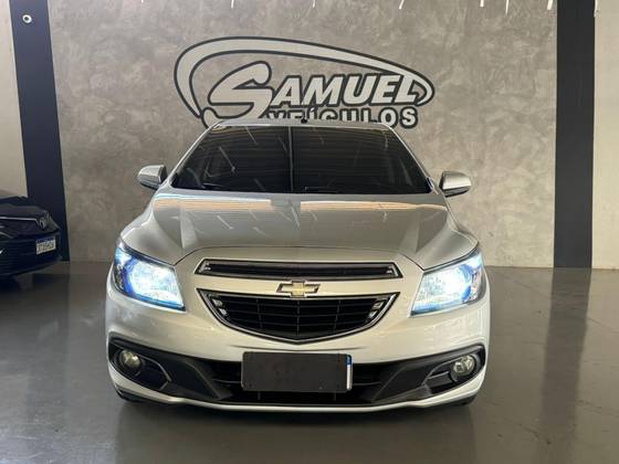 CHEVROLET ONIX 1.4 MPFI LTZ 8V FLEX 4P MANUAL CHEVROLET ONIX 1.4 MPFI LTZ 8V FLEX 4P MANUAL